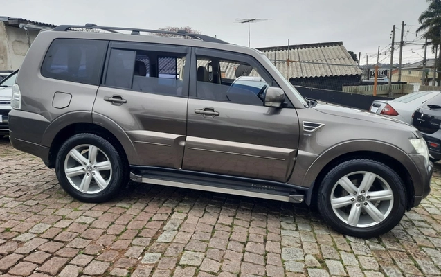 imagem-https://www.socarrao.com.br/sc-vehicle-images-prod/3105368/1786199656456-V2hhdHNBcHAgSW1hZ2UgMjAyNi0wOC0wOCBhdCAxMC4xNS4wMyAoMSkuanBlZw.jpeg
