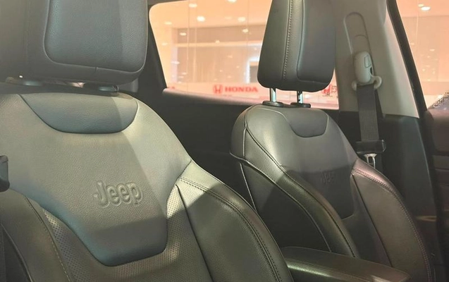 imagem-https://www.socarrao.com.br/sc-vehicle-images-prod/3105384/1788530398292-8361865_3_B_86a16bcfac.jpeg