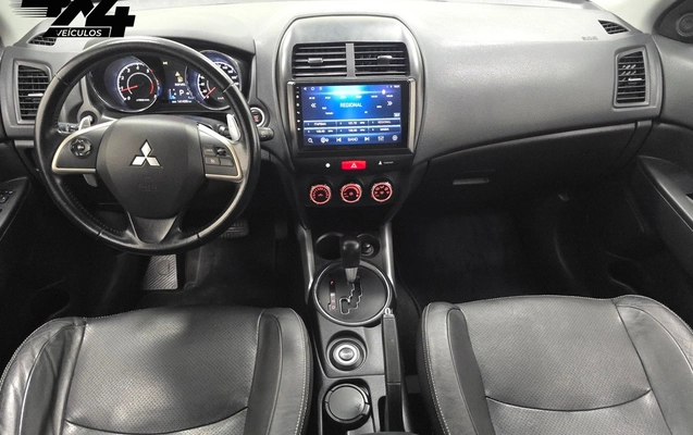 imagem-https://www.socarrao.com.br/sc-vehicle-images-prod/3105410/1789758559904-6f422e4212cb4ef78e2df6803c7f16c8_1786191411963.jpg