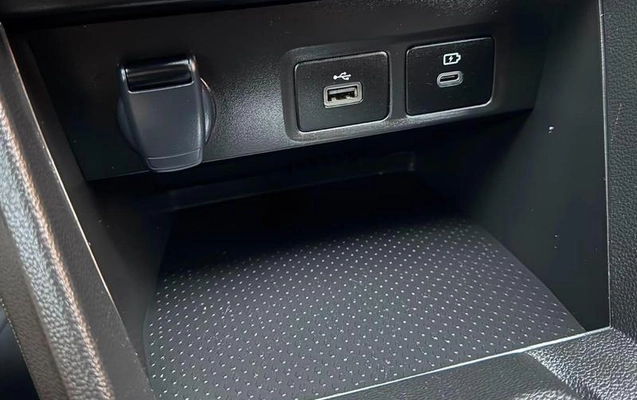 imagem-https://www.socarrao.com.br/sc-vehicle-images-prod/3105426/1786200484740-8094117_7_B_9e87bc2023.jpeg