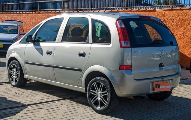 imagem-https://www.socarrao.com.br/sc-vehicle-images-prod/3105428/1786200508044-7900325_13_B_b218549864.jpeg