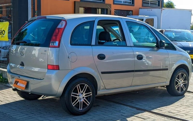 imagem-https://www.socarrao.com.br/sc-vehicle-images-prod/3105428/1786200508046-7900325_14_B_185b4a8bf8.jpeg