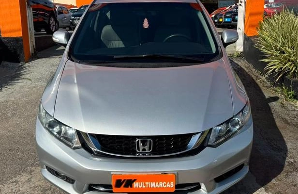 imagem-https://www.socarrao.com.br/sc-vehicle-images-prod/3105481/1786201123247-8282233_15_B_09994cdde7.jpeg