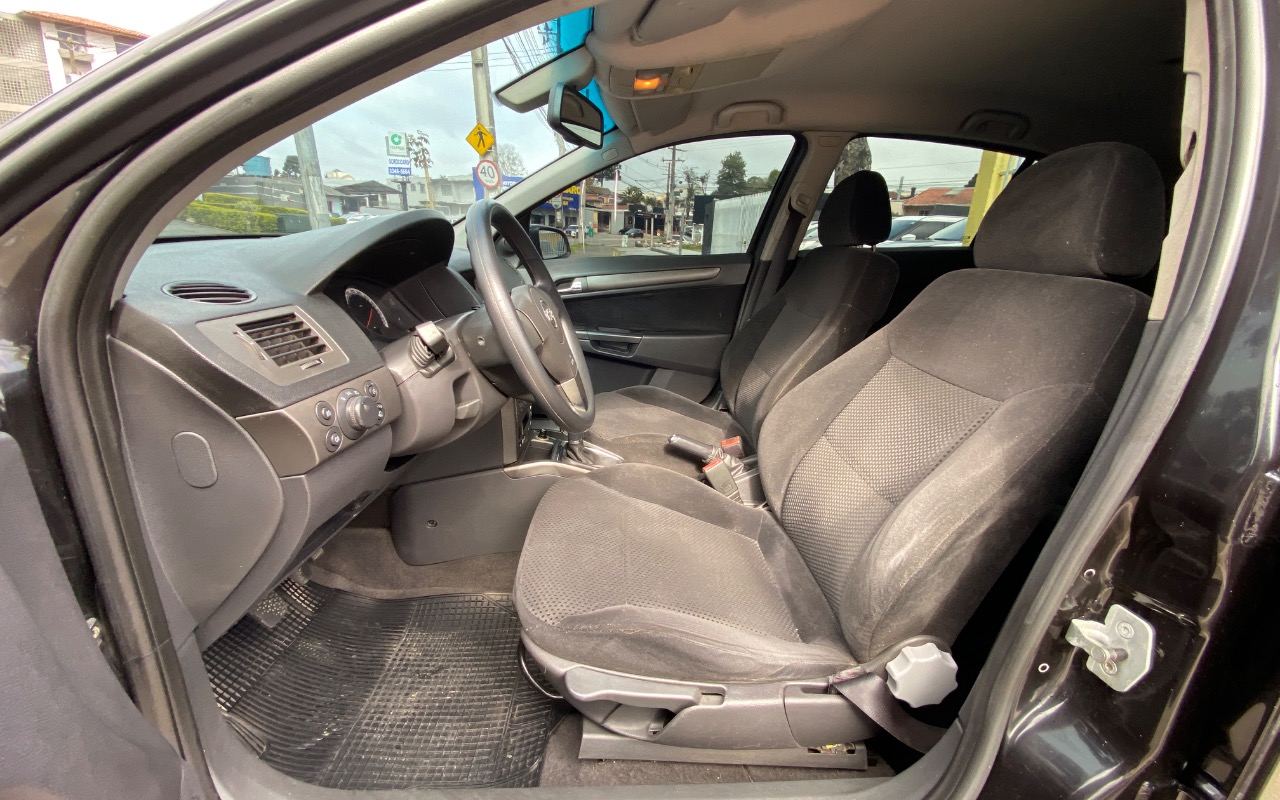 imagem-https://www.socarrao.com.br/sc-vehicle-images-prod/3105483/1786201155352-SU1HXzk3NzYuanBlZw.jpeg