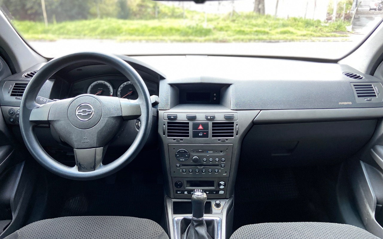 imagem-https://www.socarrao.com.br/sc-vehicle-images-prod/3105483/1786201155628-SU1HXzk3ODAuanBlZw.jpeg