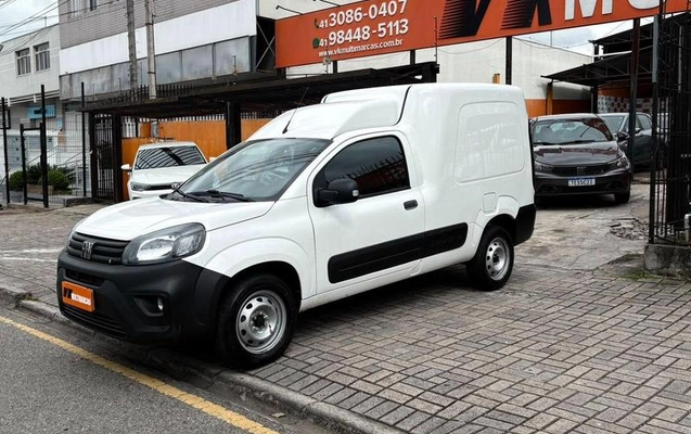 imagem-https://www.socarrao.com.br/sc-vehicle-images-prod/3105488/1786201308190-8359029_6_B_769ca37e98.jpeg