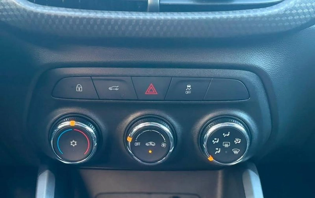 imagem-https://www.socarrao.com.br/sc-vehicle-images-prod/3105492/1786201431294-8160991_1_B_3d49974431.jpeg