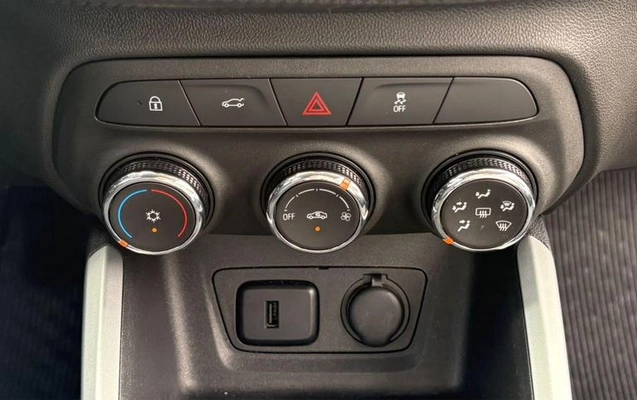 imagem-https://www.socarrao.com.br/sc-vehicle-images-prod/3105499/1786201587446-7955053_9_B_40948a002a.jpeg