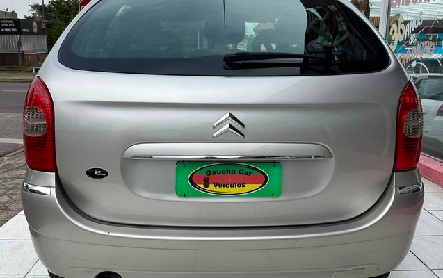 imagem-https://www.socarrao.com.br/sc-vehicle-images-prod/3105520/1786628798333-NjY1ZmQ2NDEtODcxMy00M2IxLThlYzYtMDkzODYyOGJhNzlmLmpwZw.jpg
