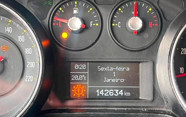 imagem-https://www.socarrao.com.br/sc-vehicle-images-prod/3105521/1786201949951-8117616_5_B_054d92cb83.jpeg