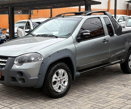 Fiat Strada 2011 Cinza — foto 1 de 3