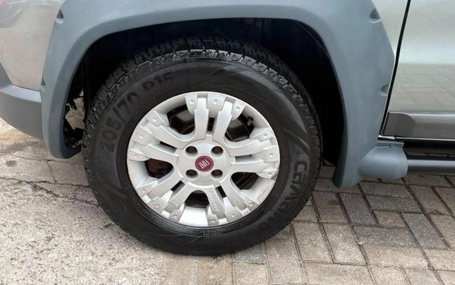 imagem-https://www.socarrao.com.br/sc-vehicle-images-prod/3105533/1786202137591-8167465_0_B_98efba06a9.jpeg