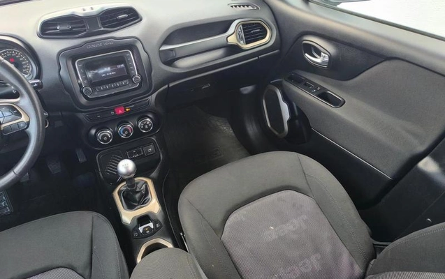 imagem-https://www.socarrao.com.br/sc-vehicle-images-prod/3105551/1789139732939-8284097_19_B_344b8316e4.jpeg