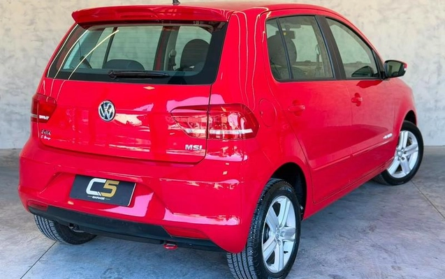 imagem-https://www.socarrao.com.br/sc-vehicle-images-prod/3105552/1789670070688-8290318_13_B_abca05c0c6.jpeg