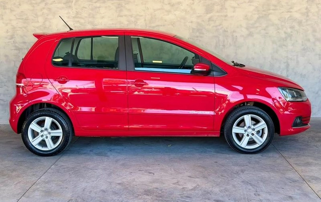 imagem-https://www.socarrao.com.br/sc-vehicle-images-prod/3105552/1789670070689-8290318_14_B_e1996e208c.jpeg