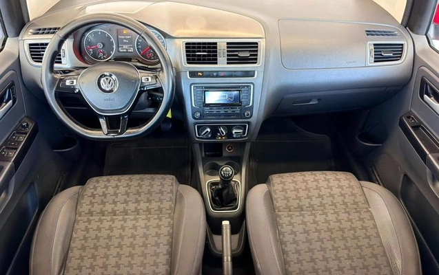 imagem-https://www.socarrao.com.br/sc-vehicle-images-prod/3105552/1789670070696-8290318_12_B_f93ce882ae.jpeg