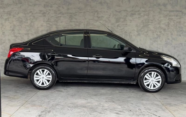 imagem-https://www.socarrao.com.br/sc-vehicle-images-prod/3105555/1789670148928-8314163_6_B_266177ae9f.jpeg