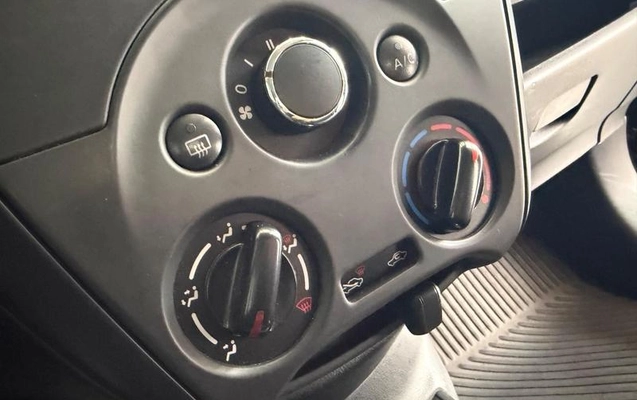 imagem-https://www.socarrao.com.br/sc-vehicle-images-prod/3105555/1789670148939-8314163_15_B_69d1a76ab6.jpeg