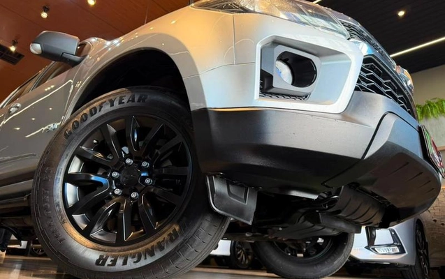 imagem-https://www.socarrao.com.br/sc-vehicle-images-prod/3105557/1788382042184-8361741_12_B_fd76fd9534.jpeg