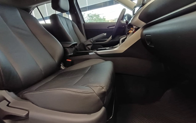 imagem-https://www.socarrao.com.br/sc-vehicle-images-prod/3105565/1786536954809-vehicle_image_1786202866_6dd7ec366ed549d635020e7ccf352ec9.jpeg