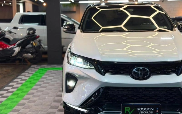 imagem-https://www.socarrao.com.br/sc-vehicle-images-prod/3105606/1786203836402-8361173_1_B_74f7533077.jpeg