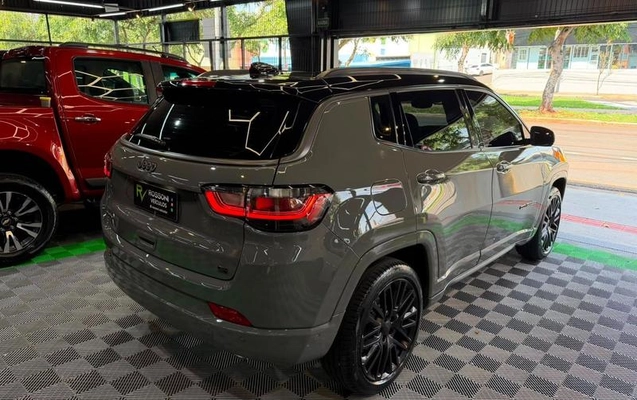imagem-https://www.socarrao.com.br/sc-vehicle-images-prod/3105612/1789495678449-8360335_16_B_77aa11500d.jpeg