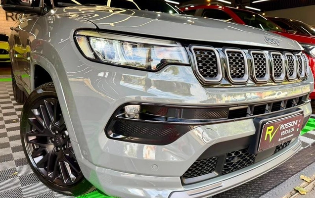 imagem-https://www.socarrao.com.br/sc-vehicle-images-prod/3105612/1789495678459-8360335_10_B_9bd09762f6.jpeg
