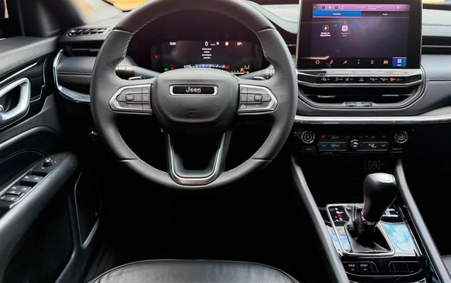 imagem-https://www.socarrao.com.br/sc-vehicle-images-prod/3105612/1789495678460-8360335_3_B_7e0870609b.jpeg