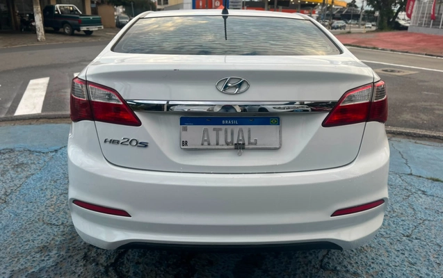 imagem-https://www.socarrao.com.br/sc-vehicle-images-prod/3105625/1788961497626-22f99ac0-df5e-43d5-9753-08bbbe983c09.jpg