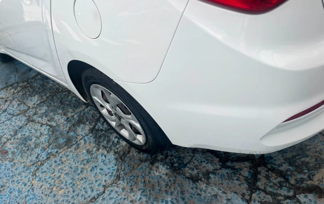 imagem-https://www.socarrao.com.br/sc-vehicle-images-prod/3105625/1788961497632-7f1f3ba2-9822-47f4-8f75-092b45fef59a.jpg