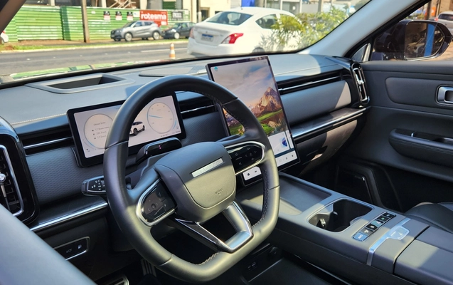 imagem-https://www.socarrao.com.br/sc-vehicle-images-prod/3105657/1789653304120-4554ffde-35de-43a1-b1c4-353cefc2e7fb.jpg