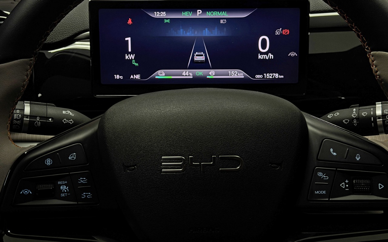 imagem-https://www.socarrao.com.br/sc-vehicle-images-prod/3105665/1786717840382-aW1hZ2UwMDAwNy5qcGc.jpg