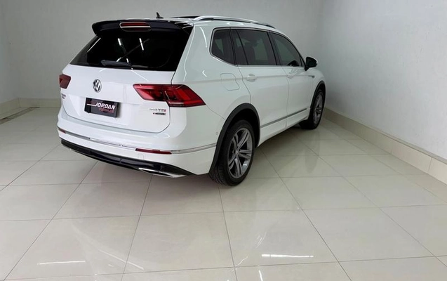 imagem-https://www.socarrao.com.br/sc-vehicle-images-prod/3105677/1787092609875-8362372_8_B_3ea0026011.jpeg