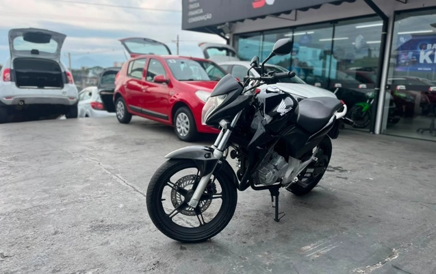 imagem-https://www.socarrao.com.br/sc-vehicle-images-prod/3105679/1786205327685-gb-7f57b9a.jpeg
