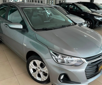 Chevrolet Onix 2025 Prata — foto 1 de 3