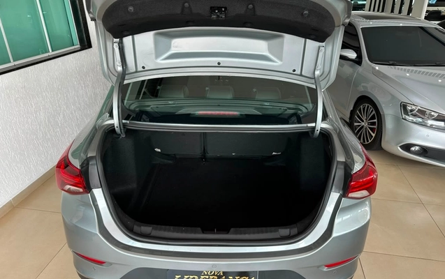imagem-https://www.socarrao.com.br/sc-vehicle-images-prod/3105726/1786205806028-V2hhdHNBcHAgSW1hZ2UgMjAyNi0wOC0wOCBhdCAxMi41Ny4xNiAoMSkuanBlZw.jpeg
