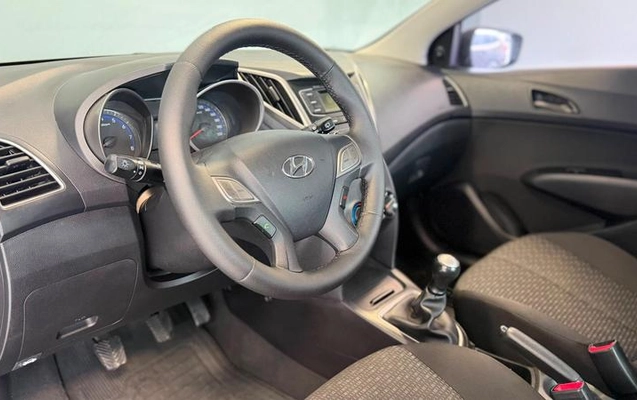 imagem-https://www.socarrao.com.br/sc-vehicle-images-prod/3105727/1786801394579-8306069_7_B_c28f65a1ae.jpeg