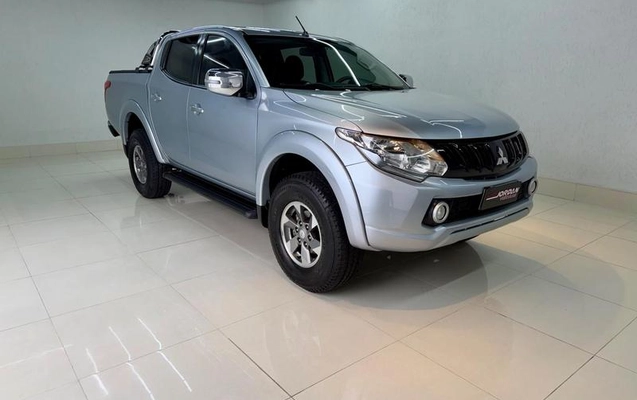 imagem-https://www.socarrao.com.br/sc-vehicle-images-prod/3105736/1789420549837-8362436_1_B_ef598f200d.jpeg