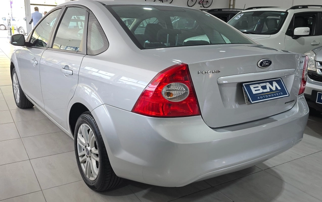 imagem-https://www.socarrao.com.br/sc-vehicle-images-prod/3105737/1789397793804-c022c3e1078f45fb9112015fedea6b57_1786205322594.jpg