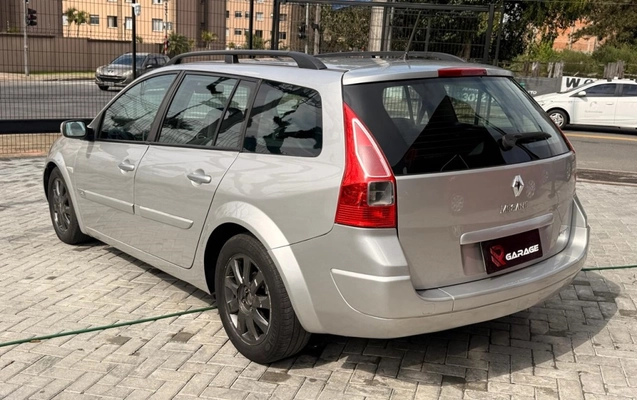imagem-https://www.socarrao.com.br/sc-vehicle-images-prod/3105741/1786206397669-5_012551.jpg