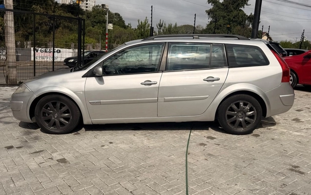 imagem-https://www.socarrao.com.br/sc-vehicle-images-prod/3105741/1786206397670-2_012551.jpg