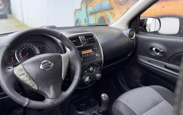 imagem-https://www.socarrao.com.br/sc-vehicle-images-prod/3105743/1790432632488-8362453_1_B_459e0a51e2.jpeg