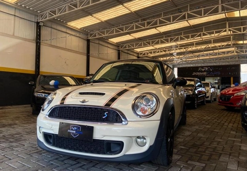 Mini COOPER S 1.6 Aut. 2013 Branco — foto 1 de 3