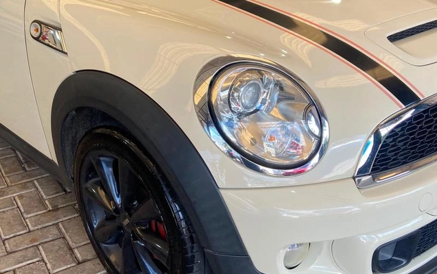 imagem-https://www.socarrao.com.br/sc-vehicle-images-prod/3105753/1788288462537-8362437_5_B_38ea73b670.jpeg