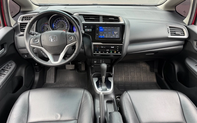 imagem-https://www.socarrao.com.br/sc-vehicle-images-prod/3105824/1786565359834-gb-fd15a4e.jpeg