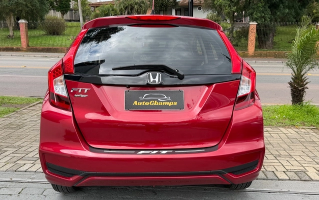 imagem-https://www.socarrao.com.br/sc-vehicle-images-prod/3105824/1786565359838-gb-e92ed45.jpeg