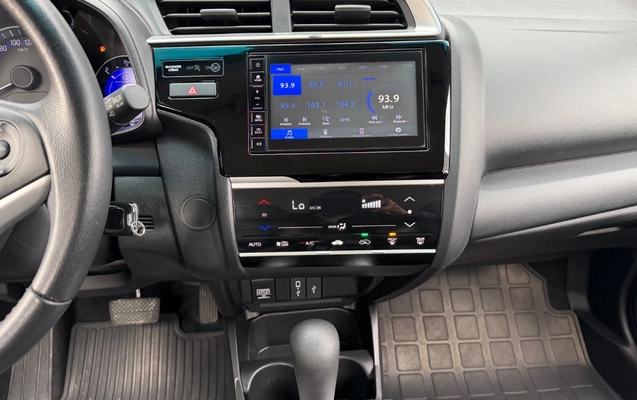 imagem-https://www.socarrao.com.br/sc-vehicle-images-prod/3105824/1786565359845-gb-6b769d0.jpeg