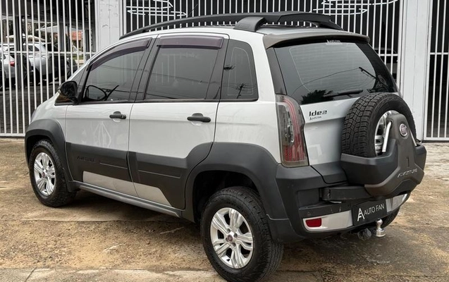 imagem-https://www.socarrao.com.br/sc-vehicle-images-prod/3105838/1789506544405-8351093_14_B_04c7d3a505.jpeg