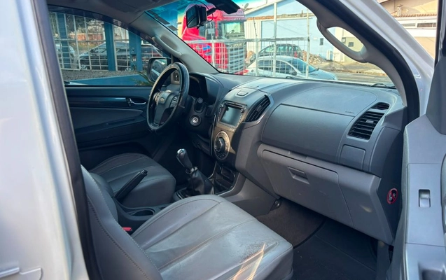imagem-https://www.socarrao.com.br/sc-vehicle-images-prod/3105840/1789488243048-gb-97dad44.jpeg