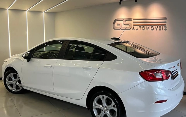 imagem-https://www.socarrao.com.br/sc-vehicle-images-prod/3105849/1786209943171-gb-f9ca778.jpeg